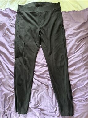 Liverpool Women's Black Stretch Jogger Pants